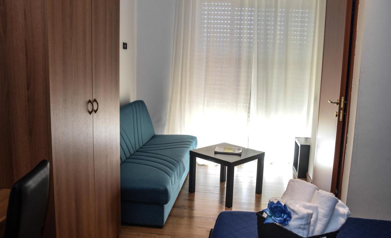 Hotel Kennedy Неаполь Екстер'єр фото